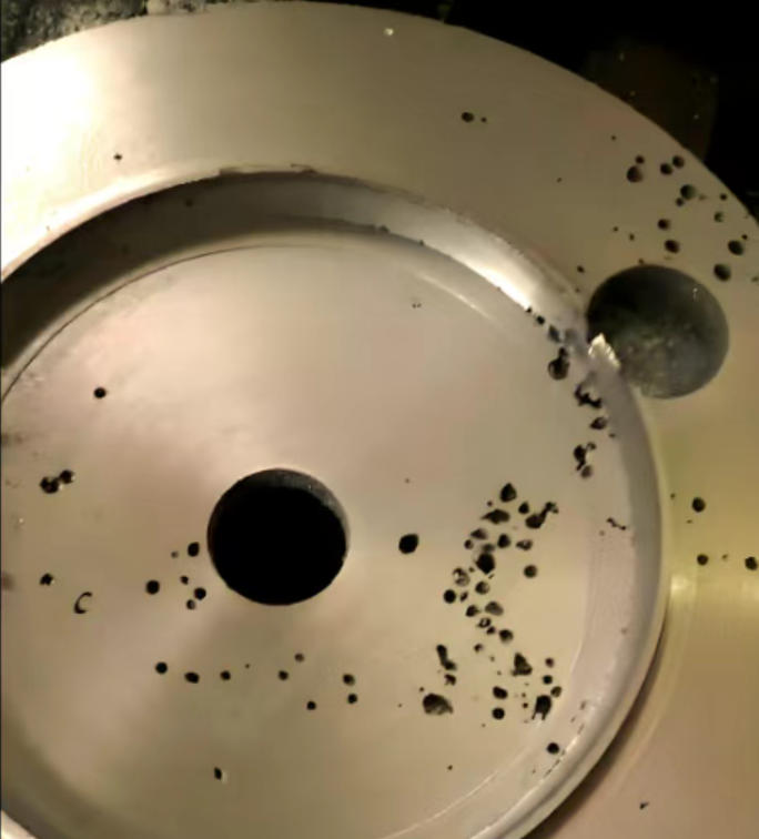 Kjennetegn og forebyggende målinger av subkutan porøsitet i grå støpejernsdeler